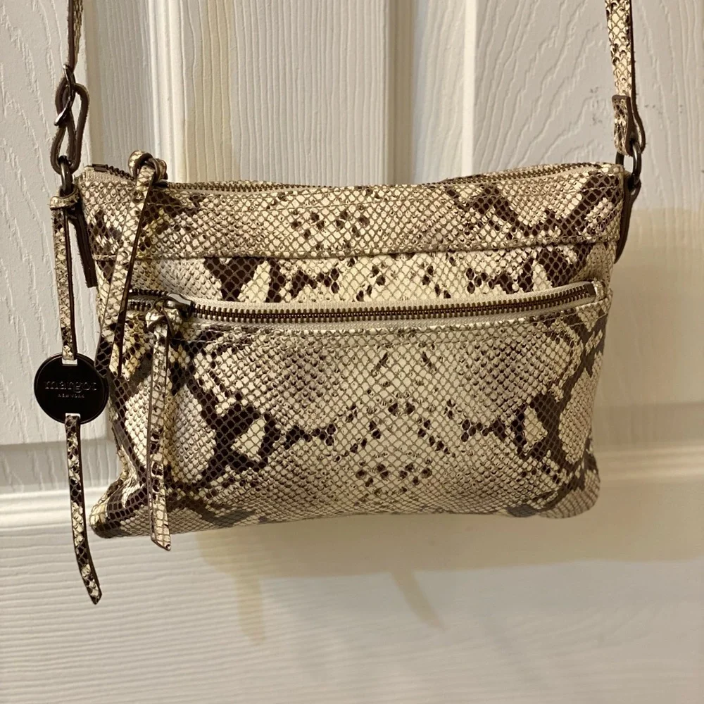 Margot NEW YORK medium Snake skin Crossbody bag in great condition 10 by 8 inch - Picture 7 of 8